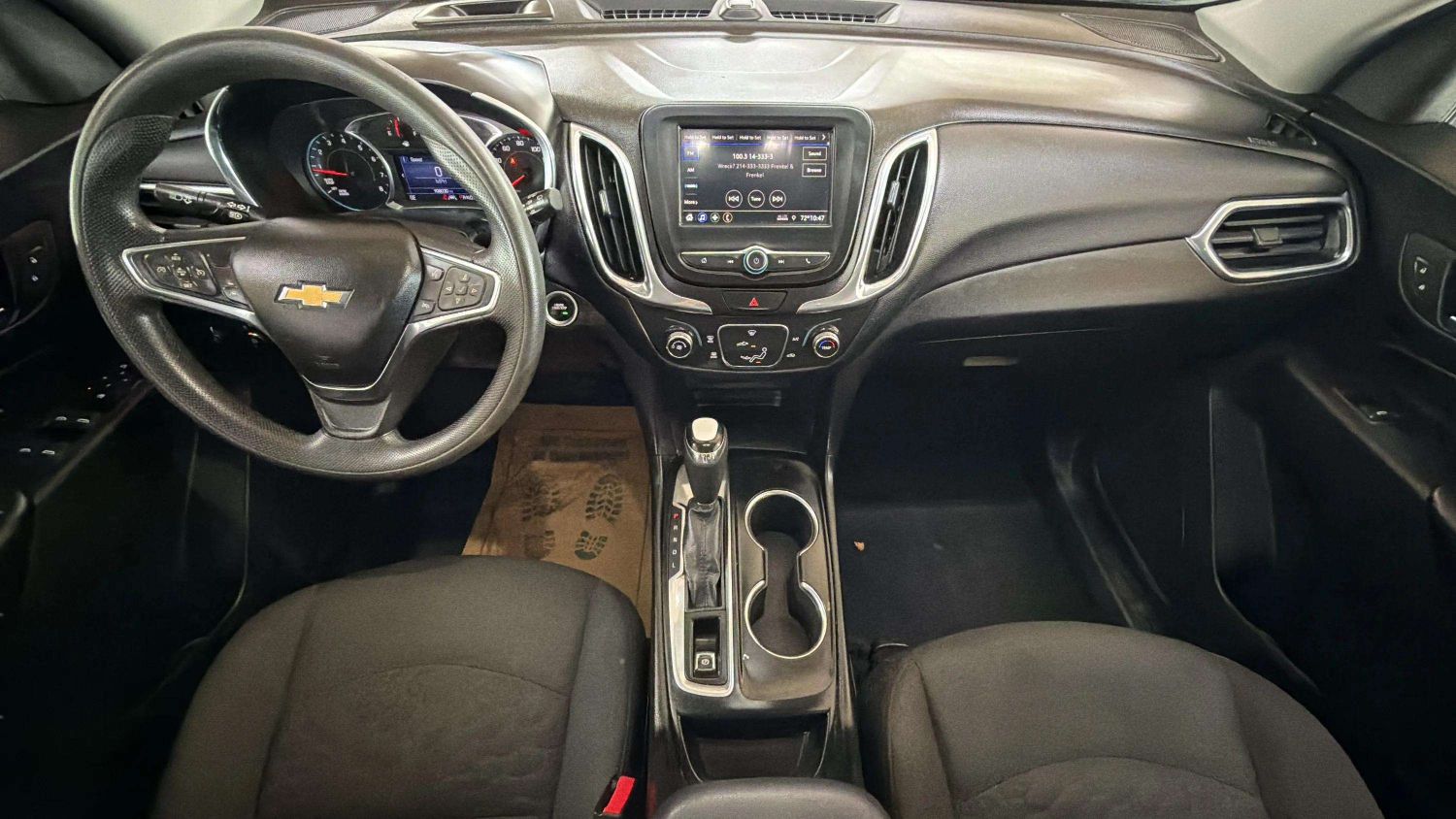 2020 Chevrolet Equinox LT - Photo 11