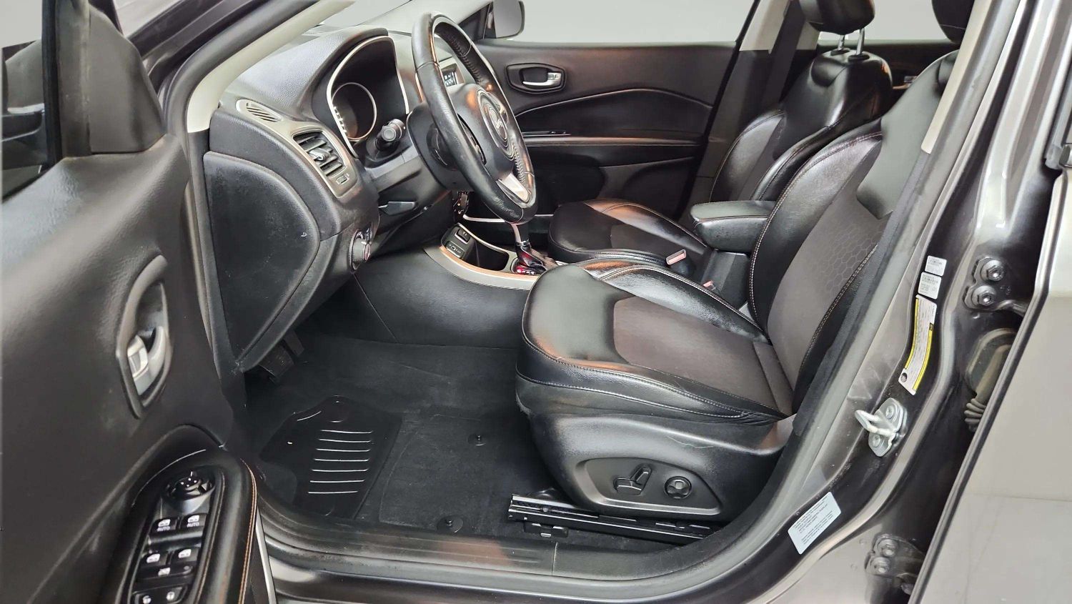 2017 Jeep New Compass Latitude FWD - Autos Felix