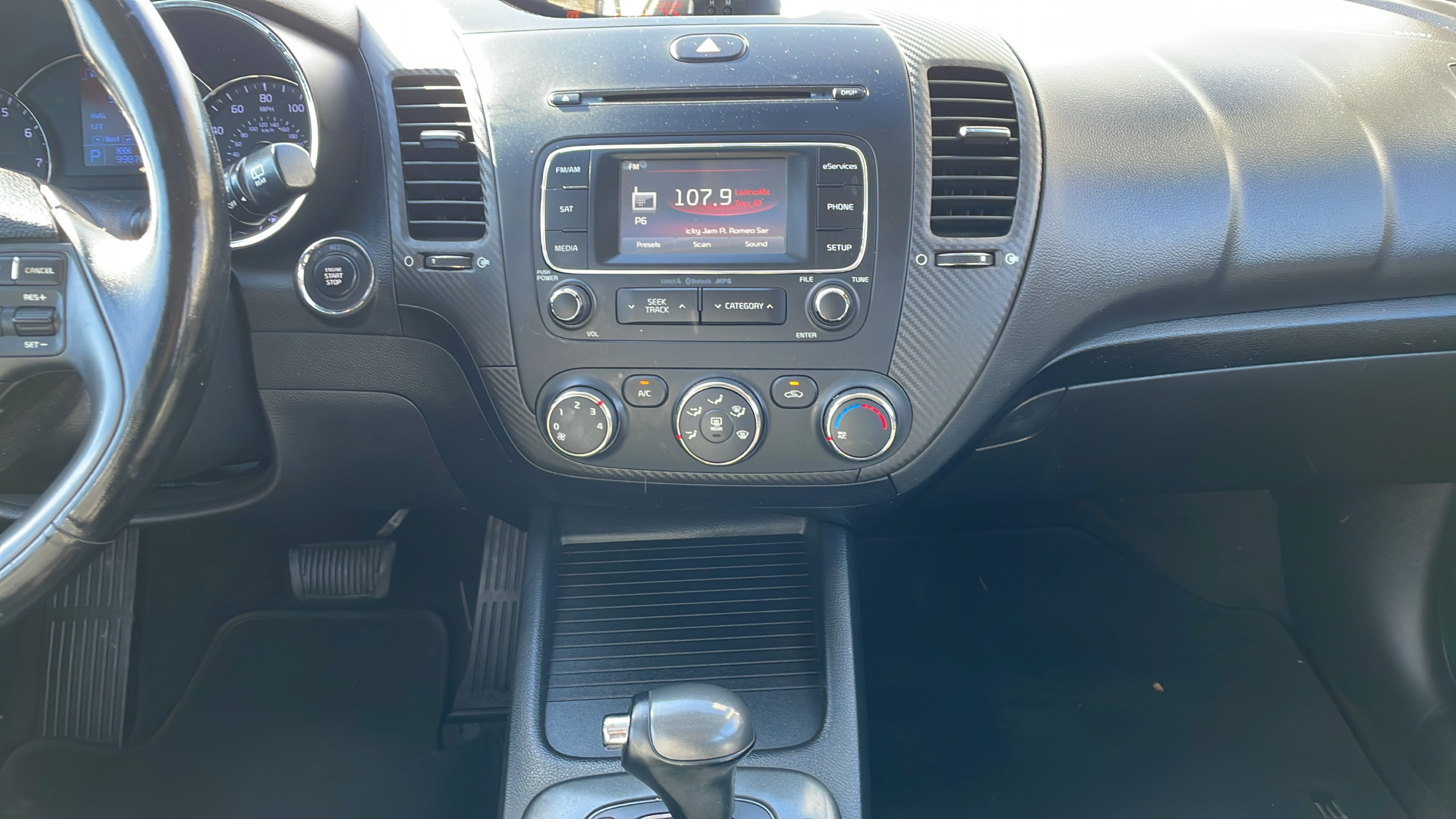 2015 Kia Forte5 EX - Photo 11