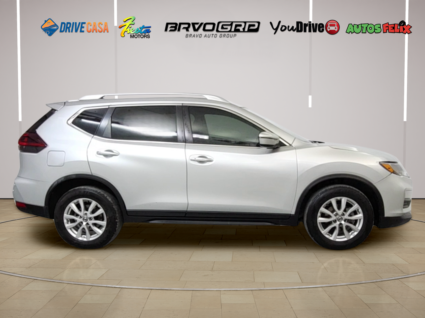 2020 Nissan Rogue SV - Photo 6