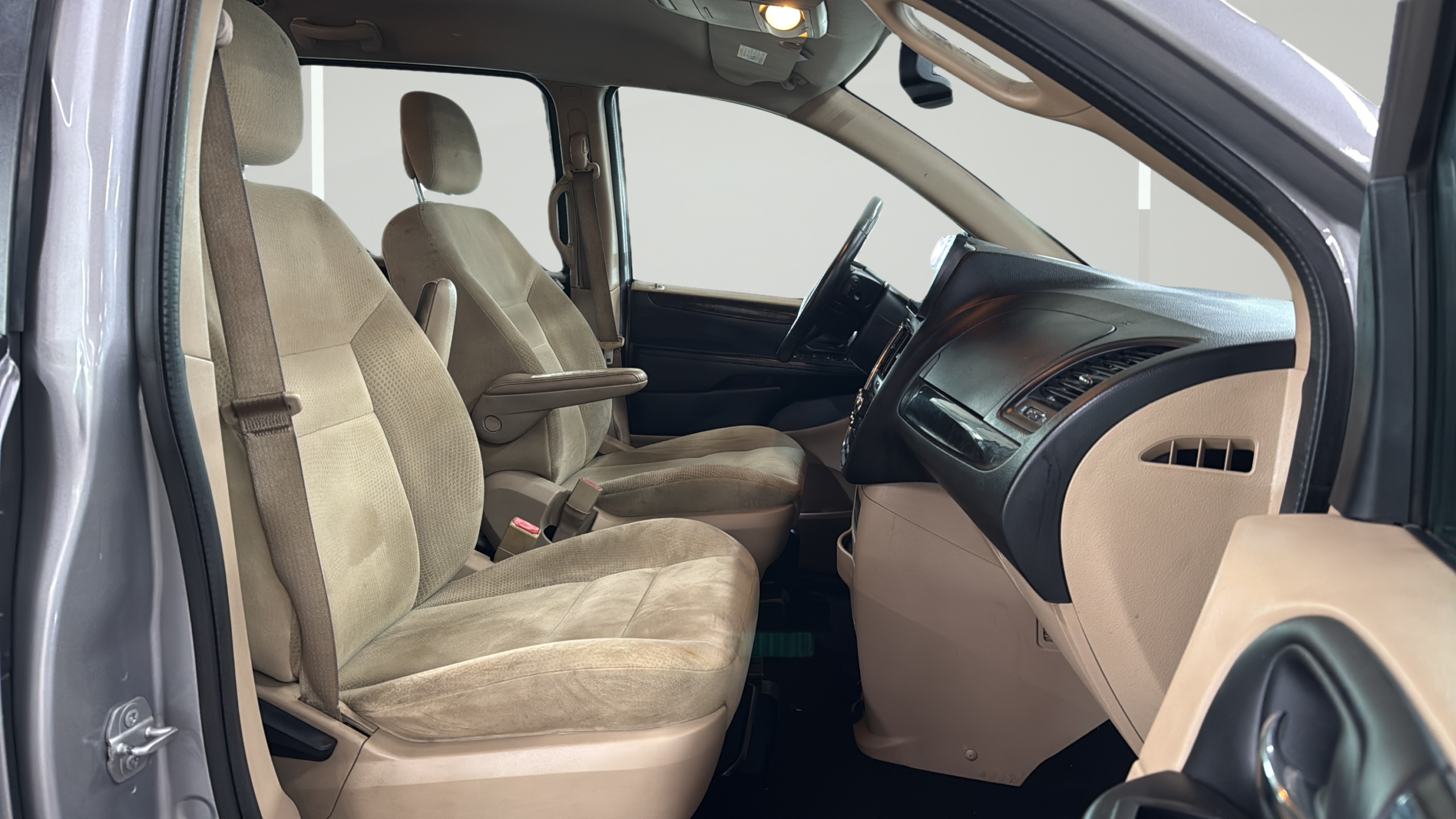2016 Dodge Grand Caravan SE - Photo 15