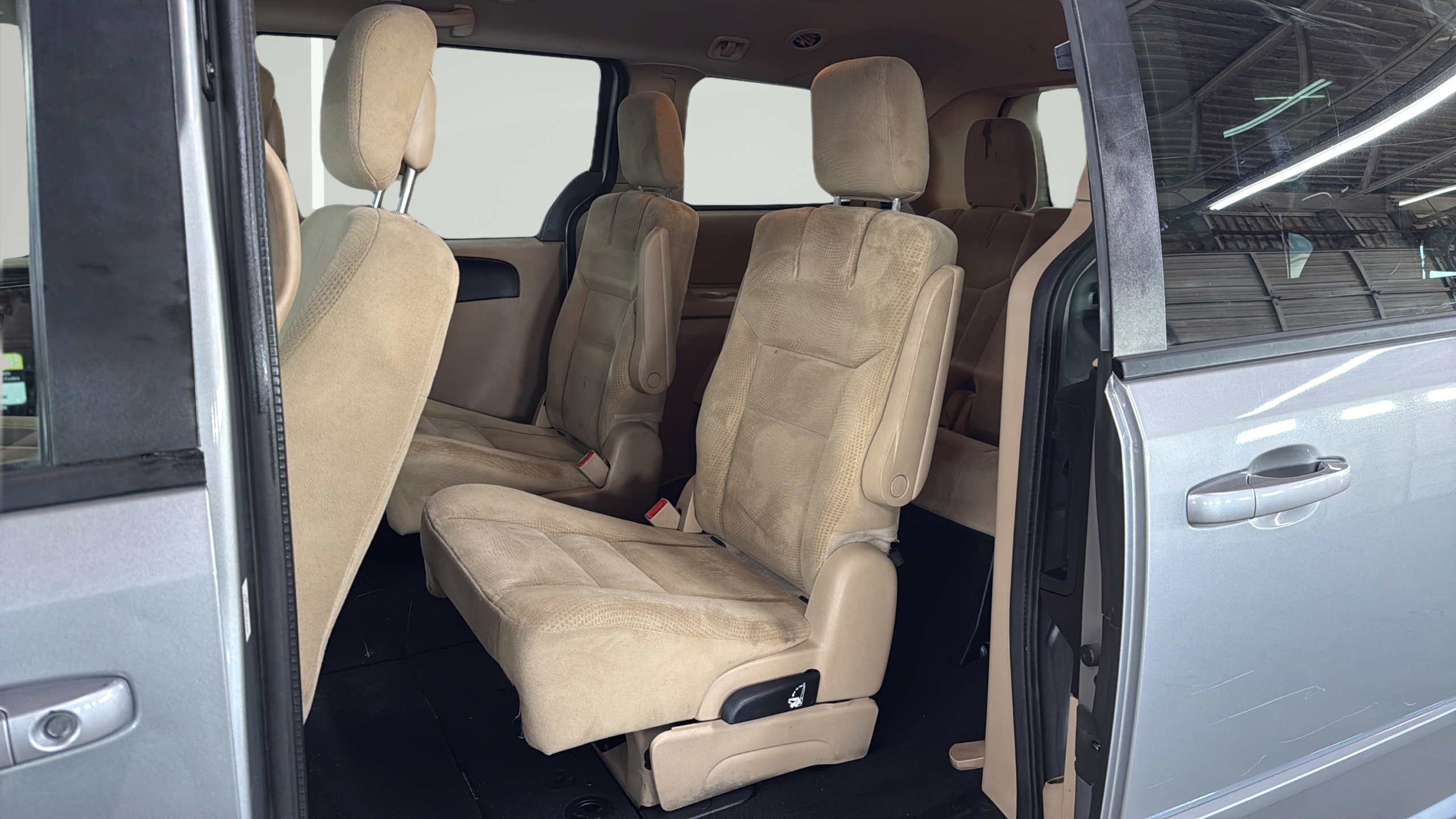 2016 Dodge Grand Caravan SE - Photo 14