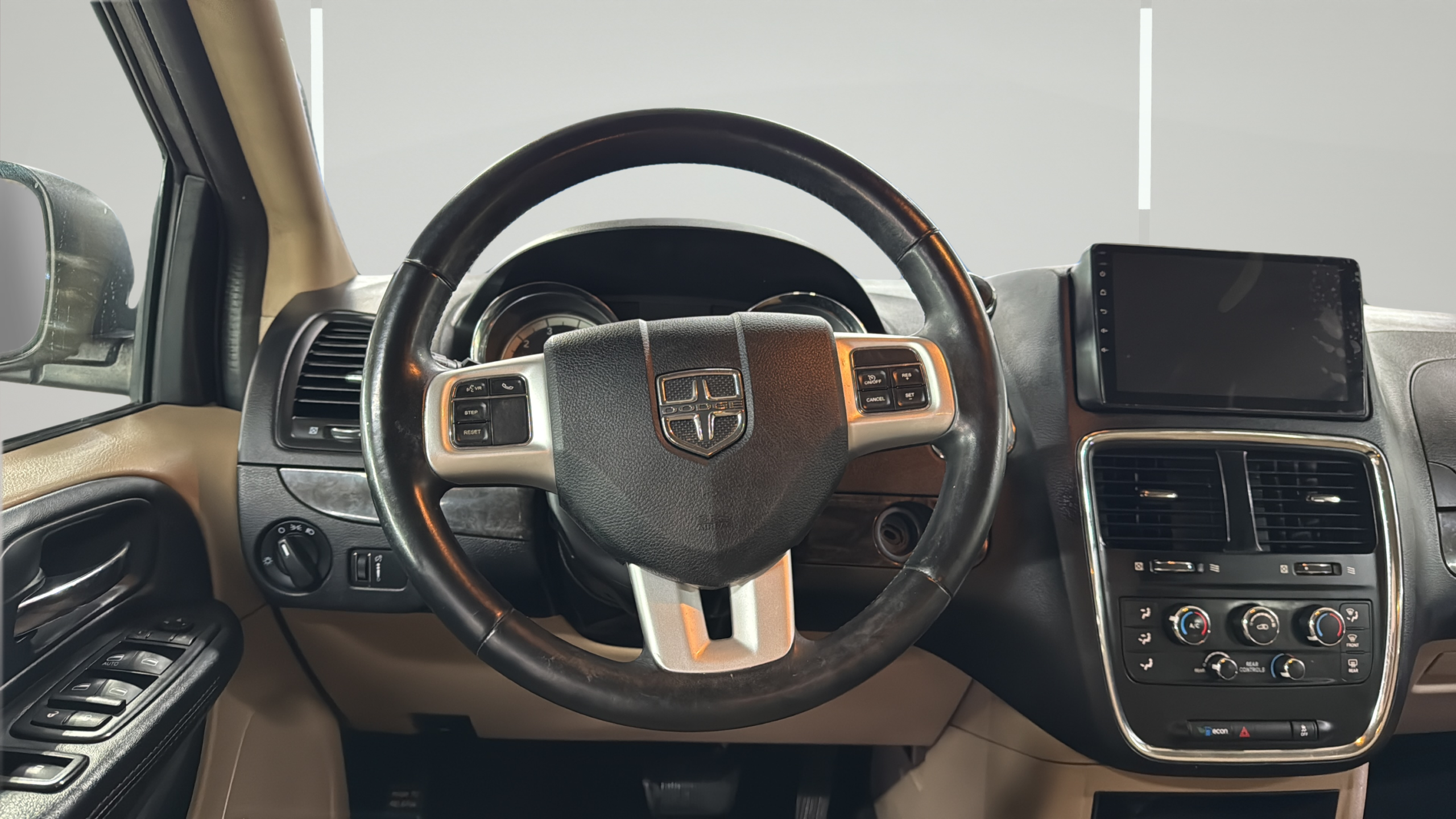 2016 Dodge Grand Caravan SE - Photo 10