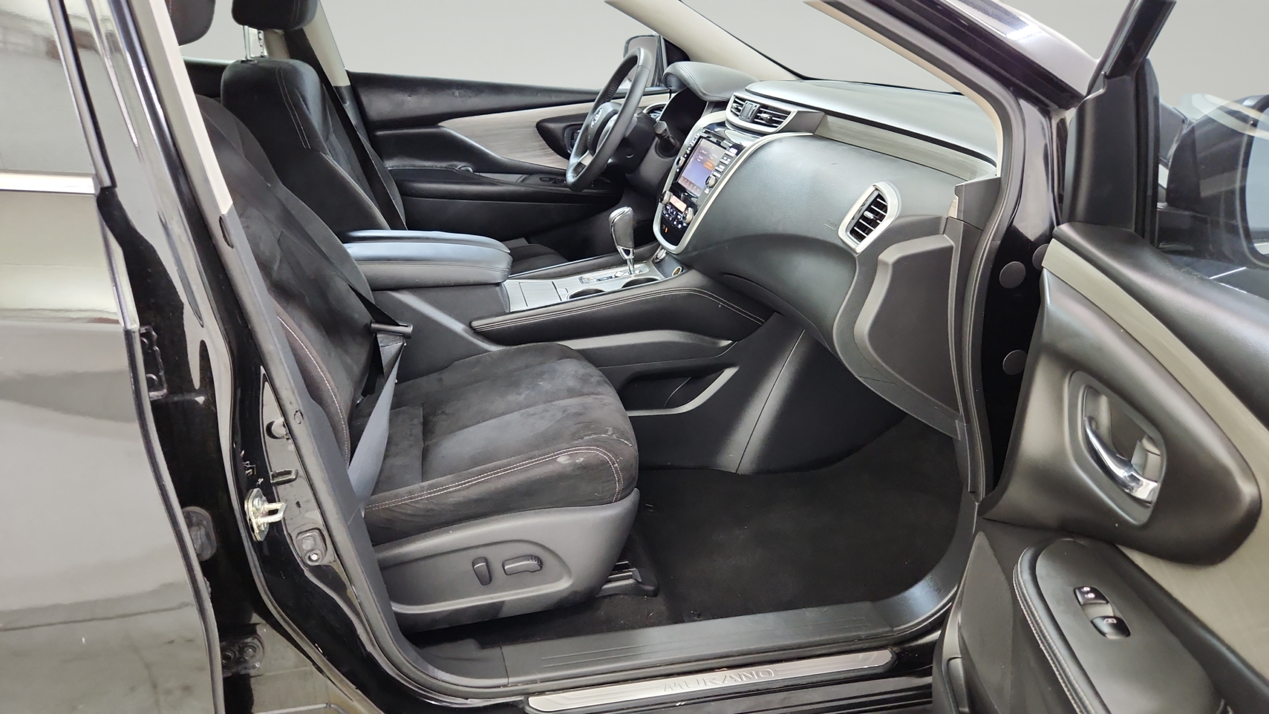 2017 Nissan Murano SV - Photo 15