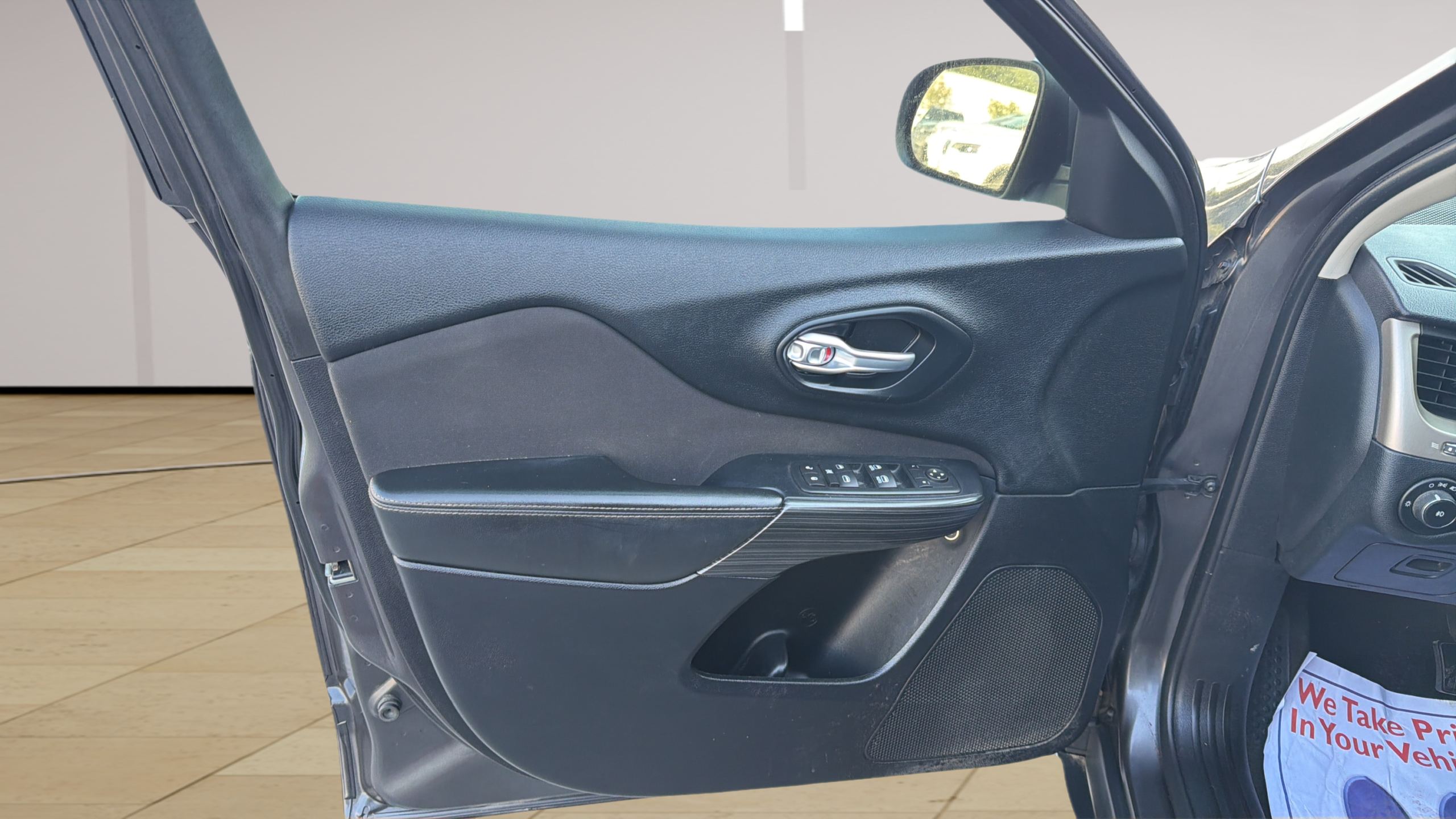 2016 Jeep Cherokee Latitude - Photo 13