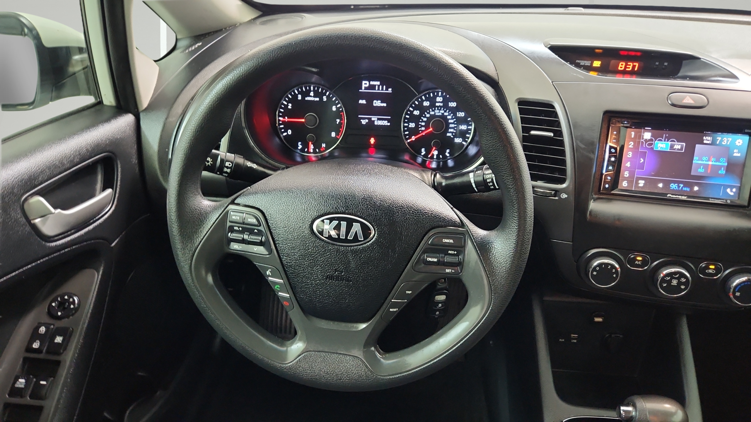 2018 Kia FORTE LX - Photo 10
